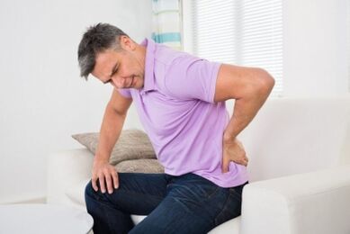 A dor de baixa é un sinal de osteocondrose